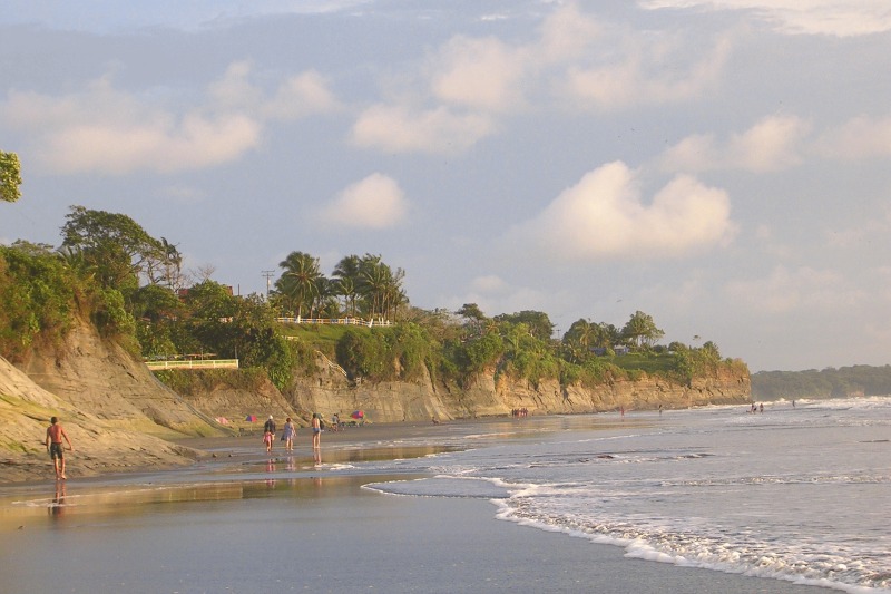 Image: Hertziodj/Wikimedia http://commons.wikimedia.org/wiki/File:Playas_de_ladrilleros_-_buenaventura_-_colombia.gif