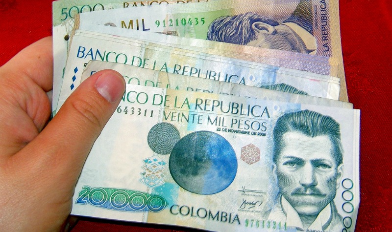 Travel money in Colombia