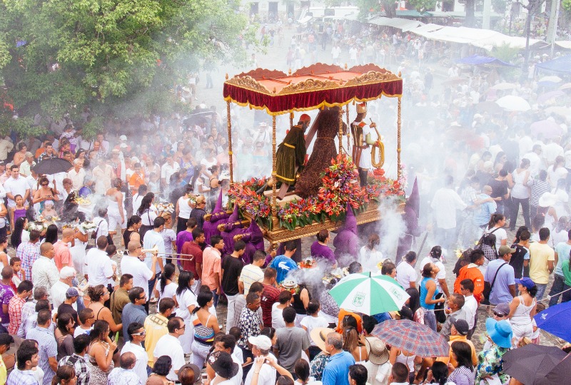 Easter in Colombia - The procession in Santa Fe de Antioquia